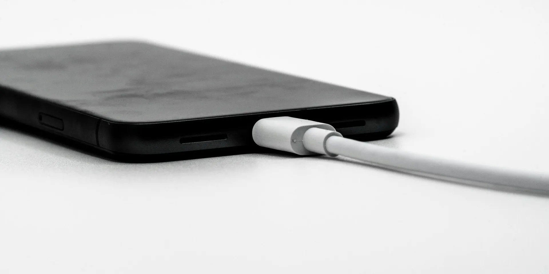 Apple redefine el mercado móvil con su estrategia de memoria RAM